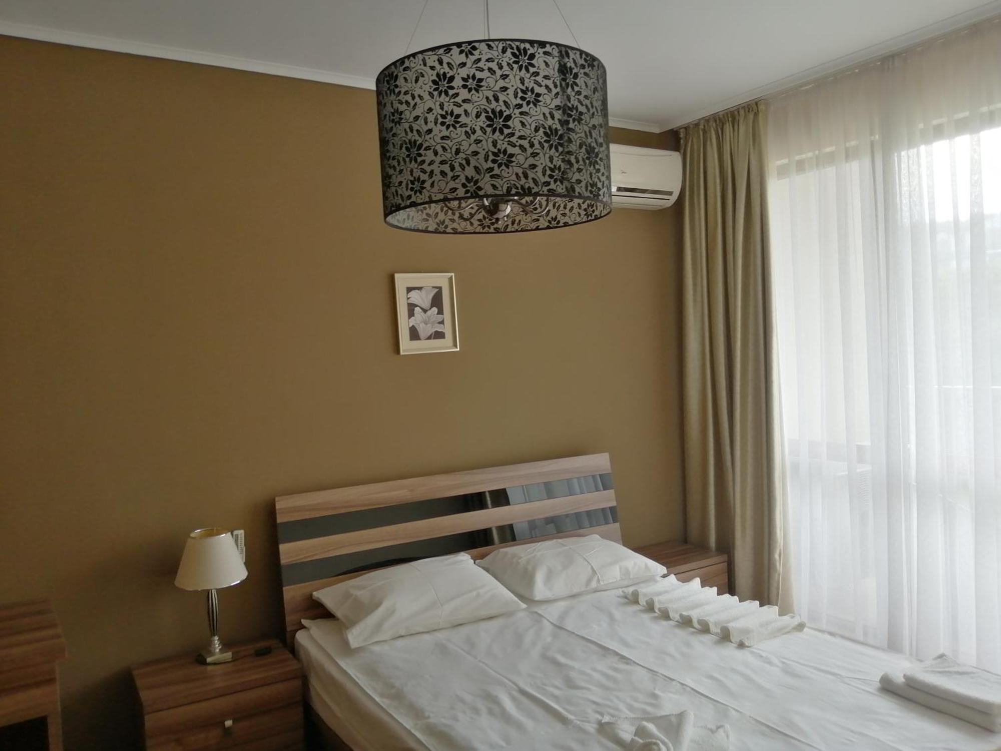 Golden Line Aparthotel Zlatni pjasătsi Eksteriør bilde